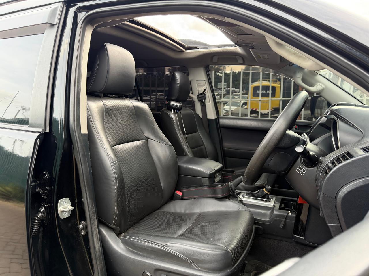 2014 Toyota Land Cruiser Prado TX - Image 4